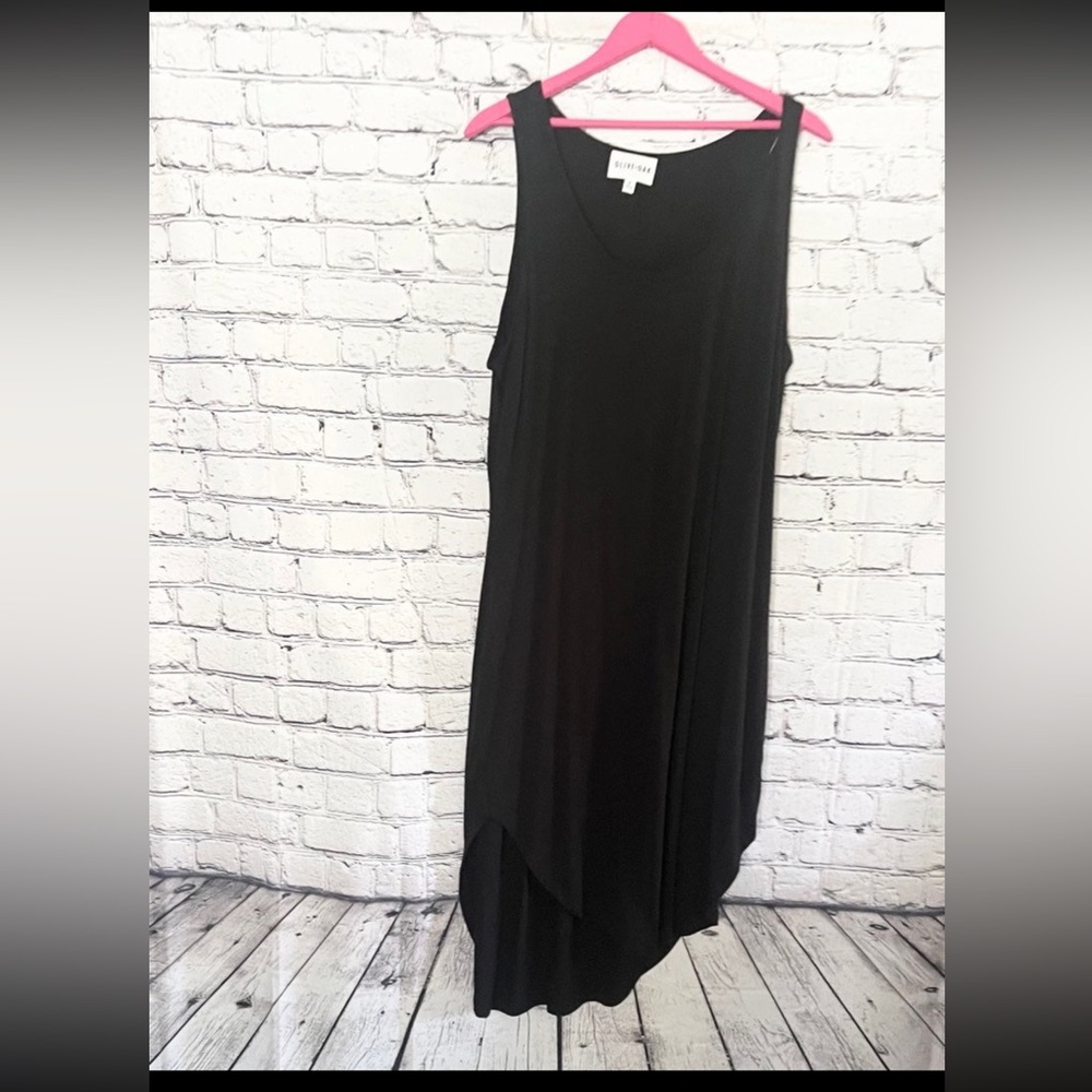 OLIVE & OAK. Black dress. Size XL